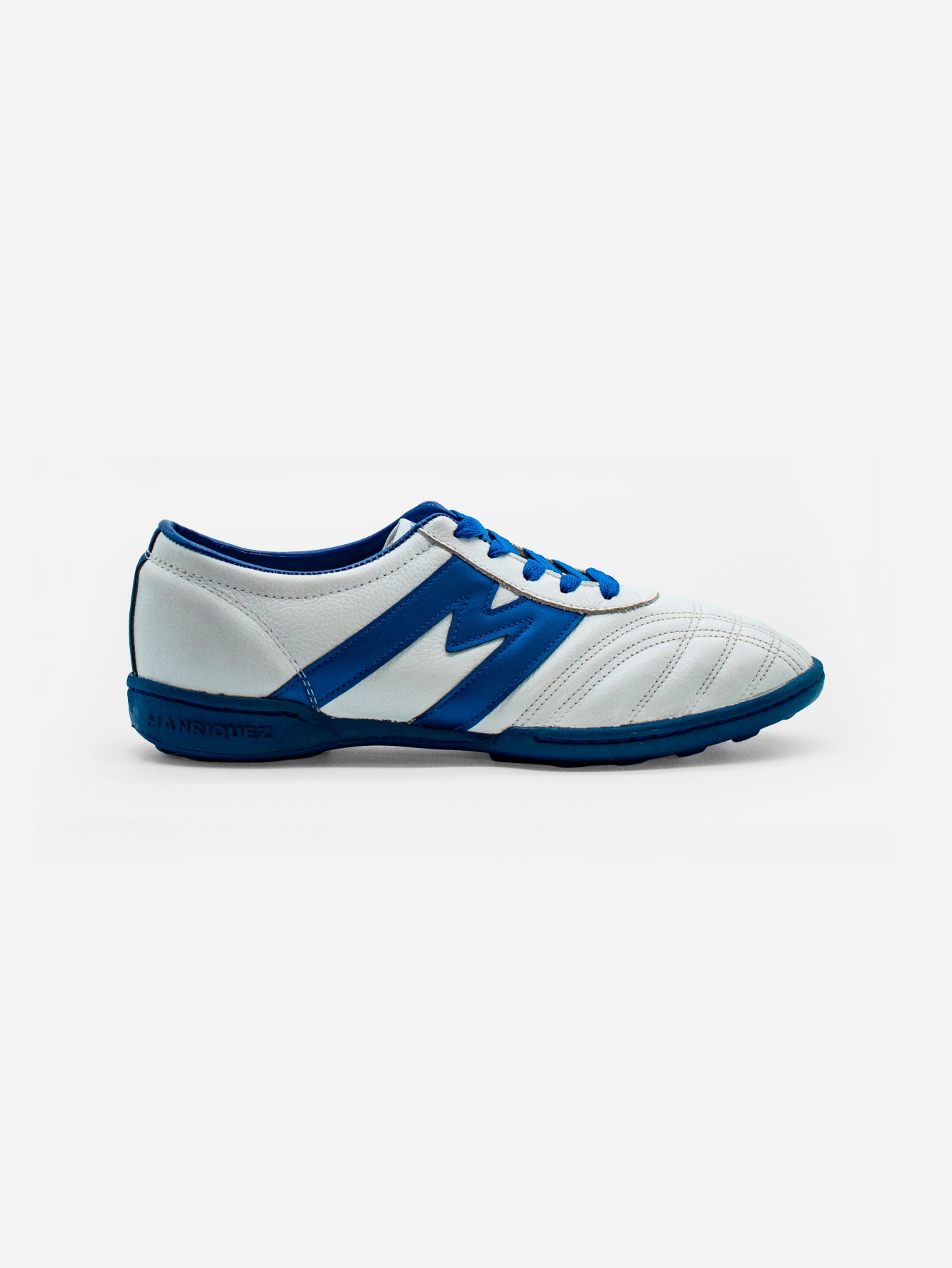 Tenis Fútbol Rápido Manríquez MID SX | Blanco y Azul