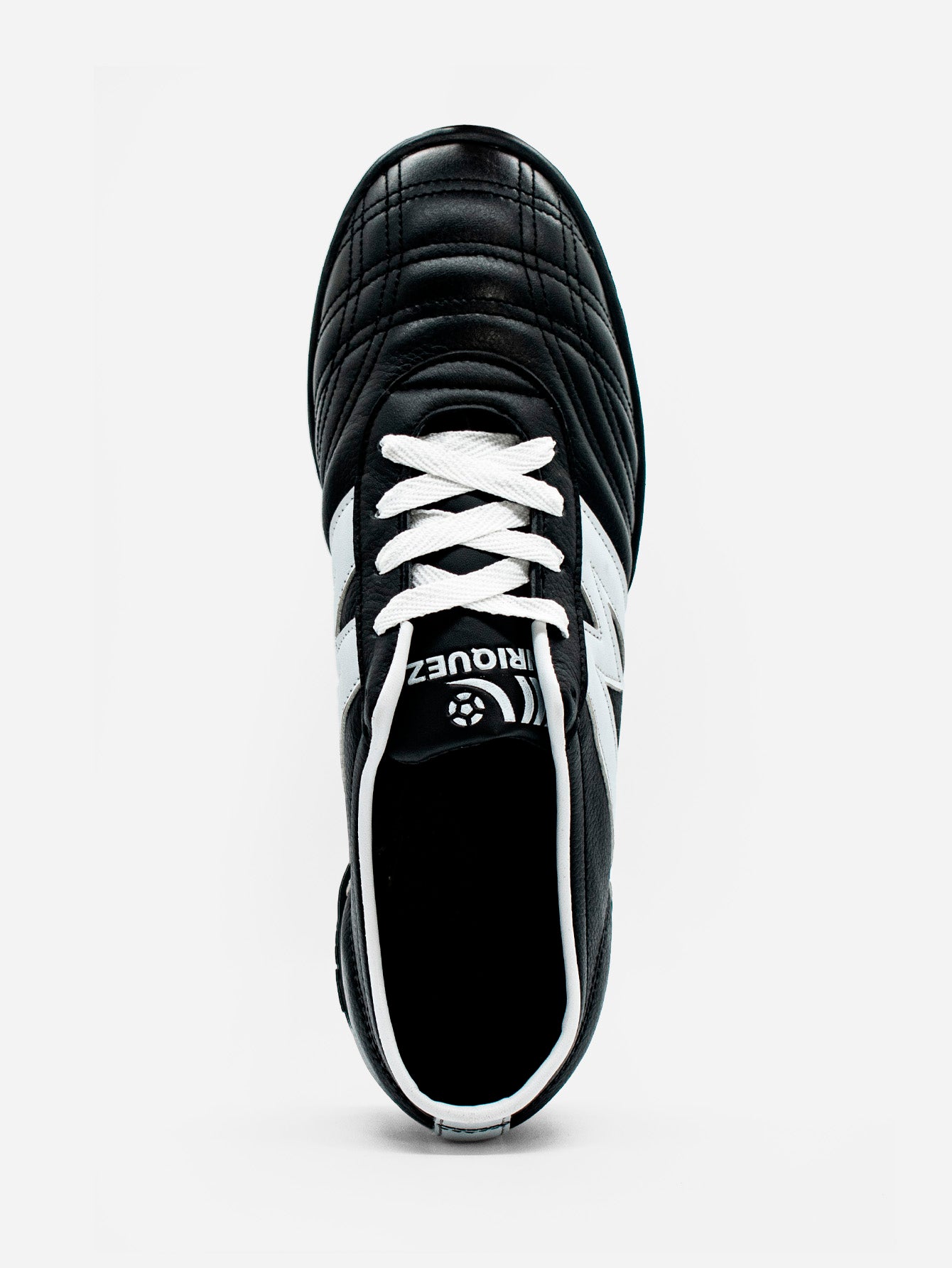 Tenis Fútbol Rápido Manríquez MID SX | Negro y Blanco