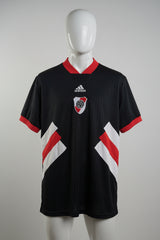 Camiseta Adidad River Icons