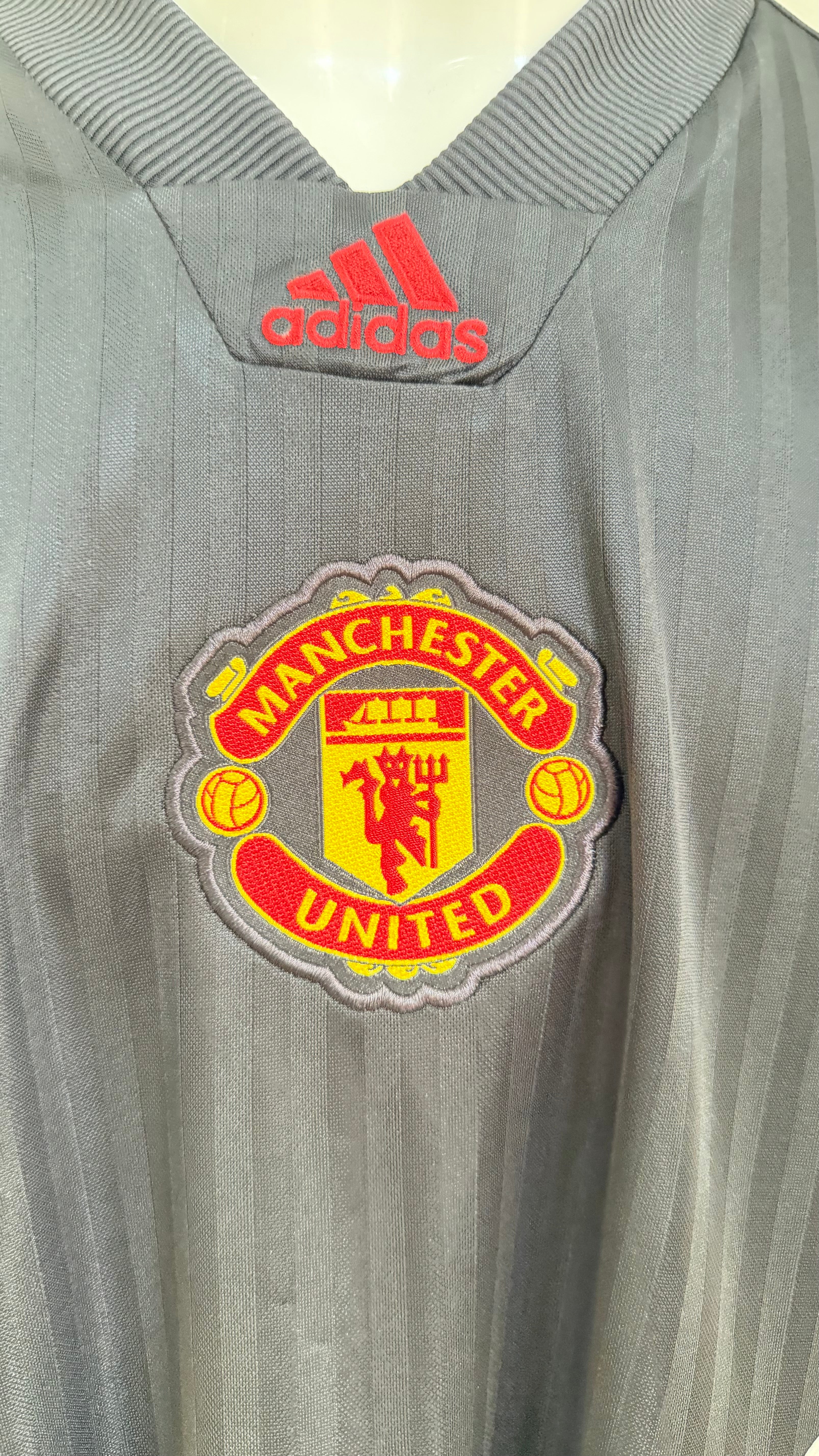 Camiseta Adidas Manchester Icon
