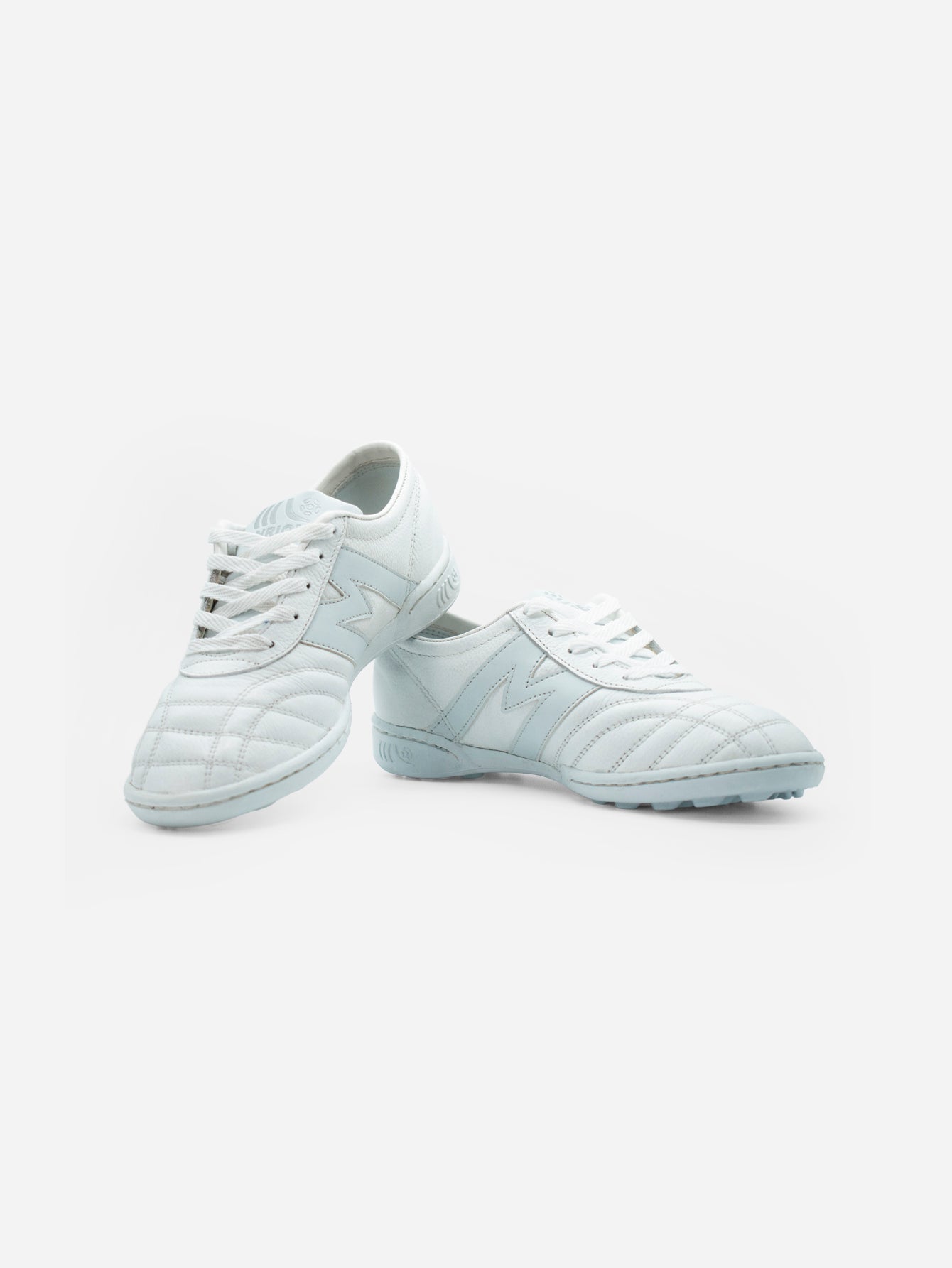 Tenis Fútbol Rápido Manríquez MID SX | Blancos