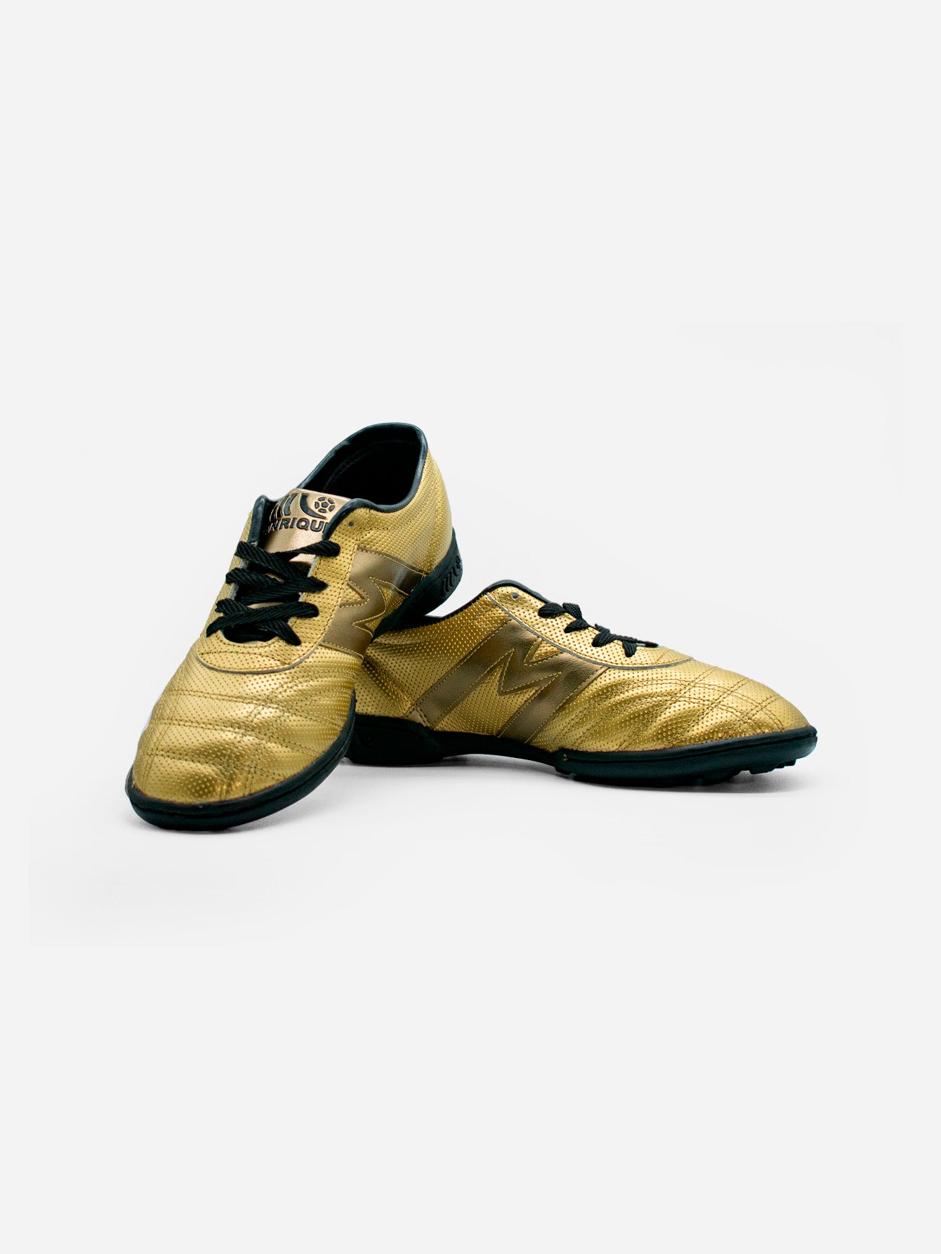 Tenis Fútbol Rápido Manríquez MITHOS | Dorado y Negro
